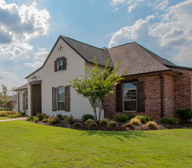 Classic central fl home